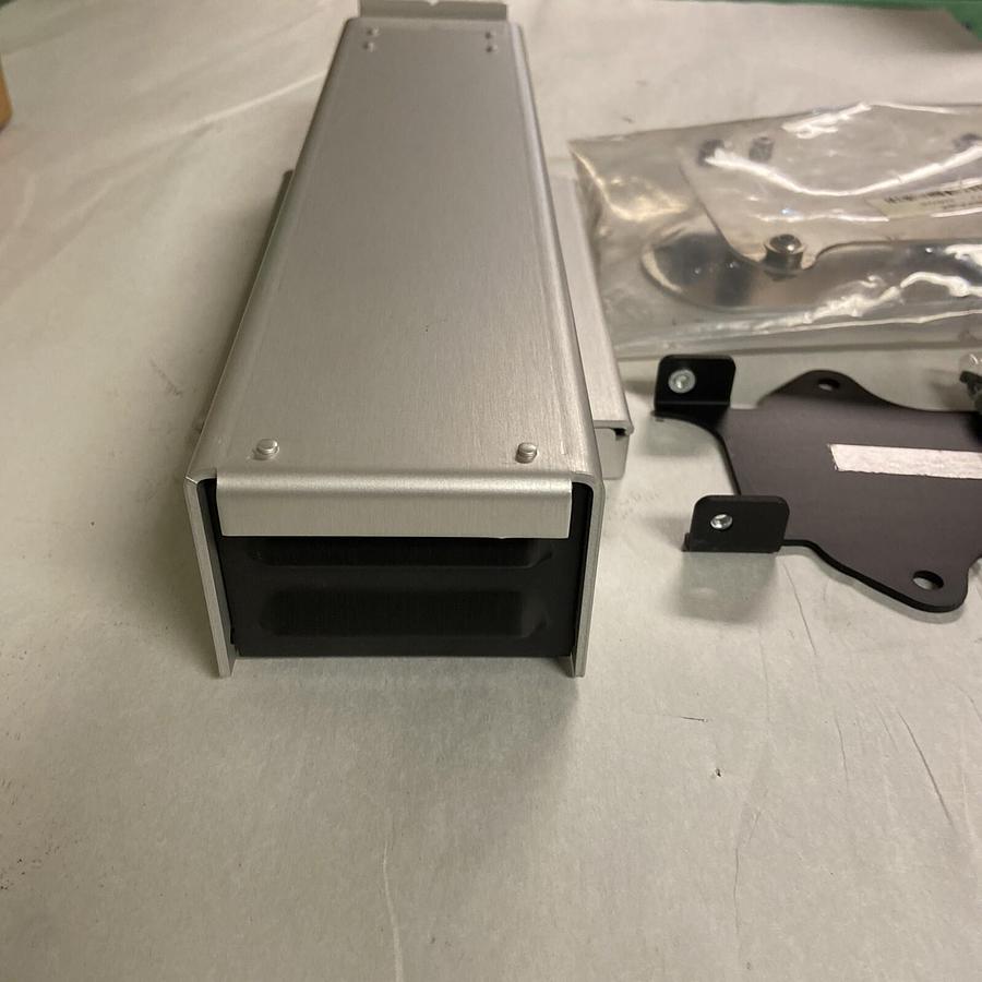 SICK,2-031-376 WSG-DSDT,WEATHER PROTECTIVE HOUSING w BEF-DSDT BASE