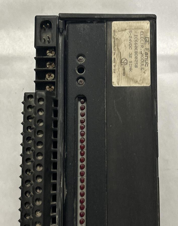 Used GE FANUC,IC660EBD025B,GENIUS BLOCK SINK I/O MODULE 24VDC