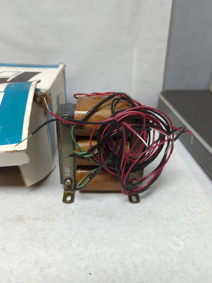 RELIANCE ELECTRIC,69000-8W,TRANSFORMER 460V AC 50/60HZ NOS