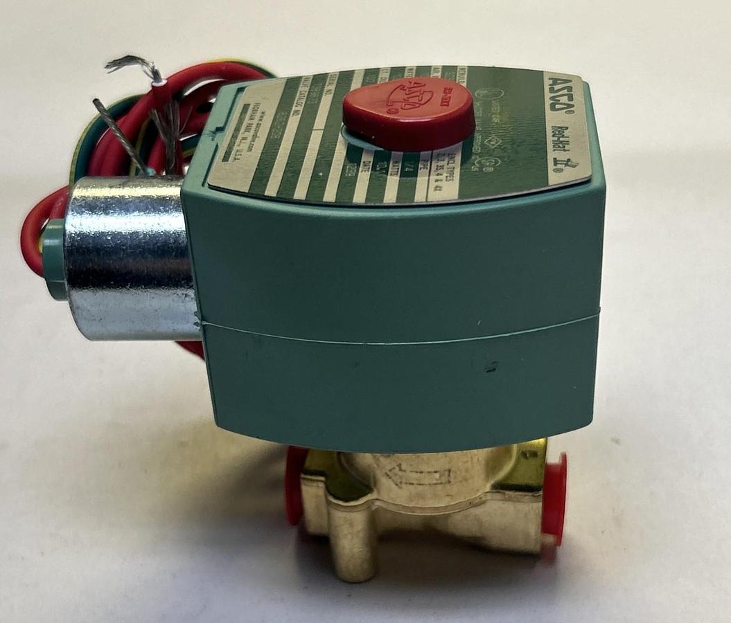 ASCO,8262H208,SOLENOID VALVE 1/4INCH NOS