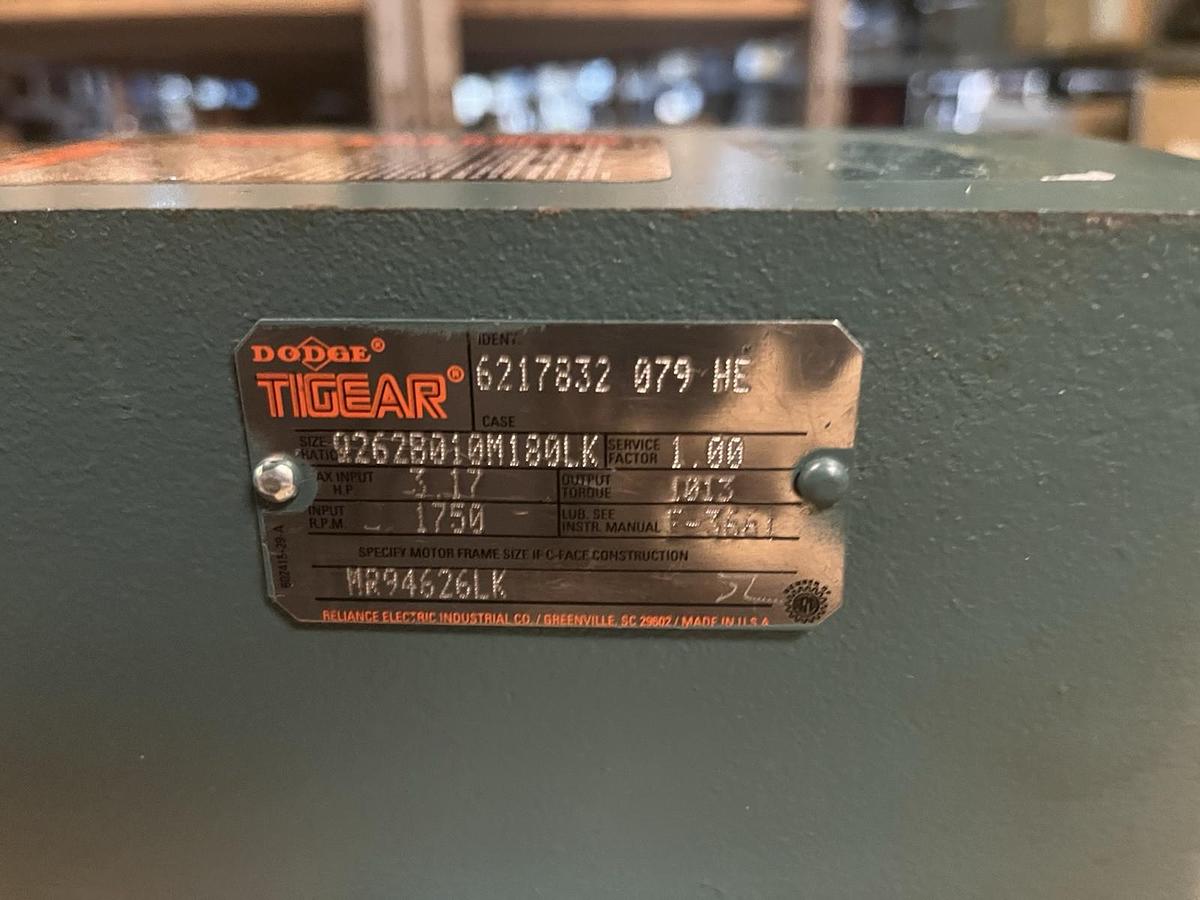 DODGE,9262B010M180LK,TIGEAR GEAR SPEED REDUCER RATIO 10 3.17HP 1750RPM