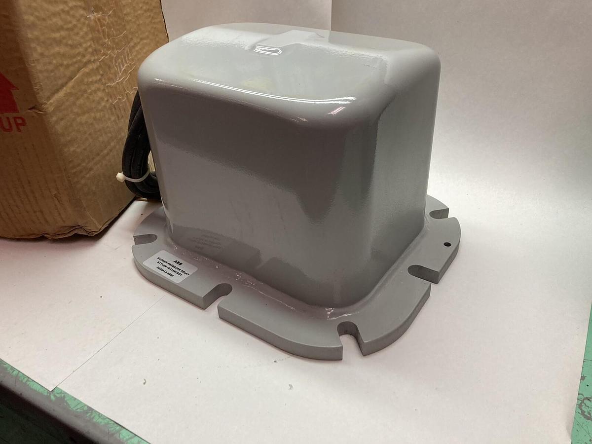 ABB,1D31597G01,Sudden Pressure Relay