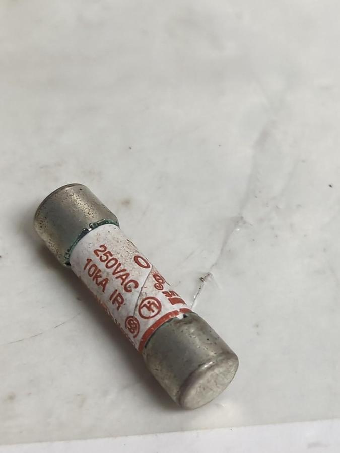 Used FERRAZ SHAWMUT,OTM10,ONE-TIME 10 AMP FUSE LOT OF 19 NOS