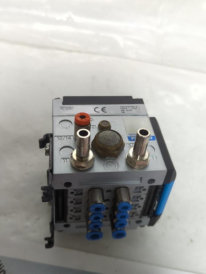 Used FESTO,CPV10-GE-MP-4,PNEUMATIC VALVE MANIFOLD 18253 PRE-OWNED