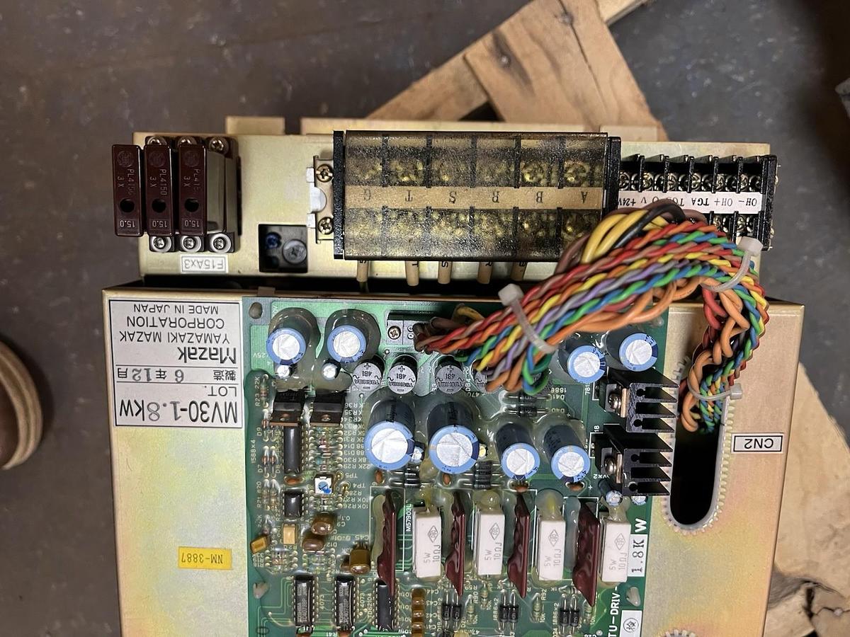 Used YAMAZAKI MAZAK,MV30-1.8KW,AC SERVO DRIVE AMPLIFIER