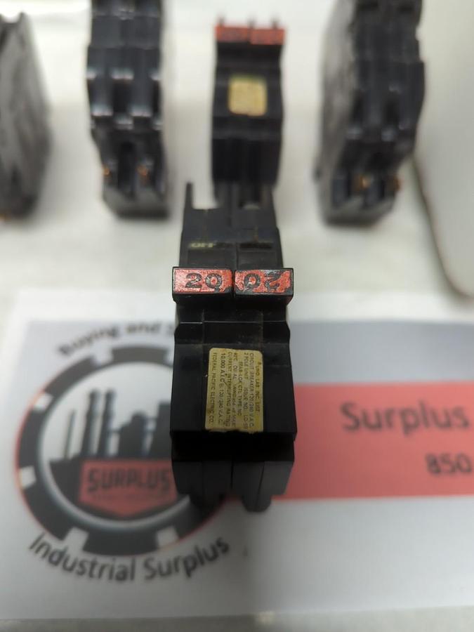 Used F.P.E,NC0220,CIRCUIT BREAKER 20 AMP 2-POLE LOT OF 5 PRE-OWNED