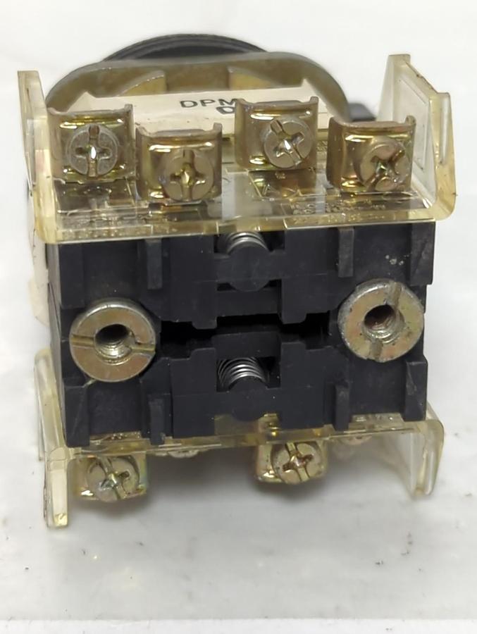 Used ALLEN BRADLEY,800T-J20KD7,SER T SELECTOR SWITCH PRE-OWNED