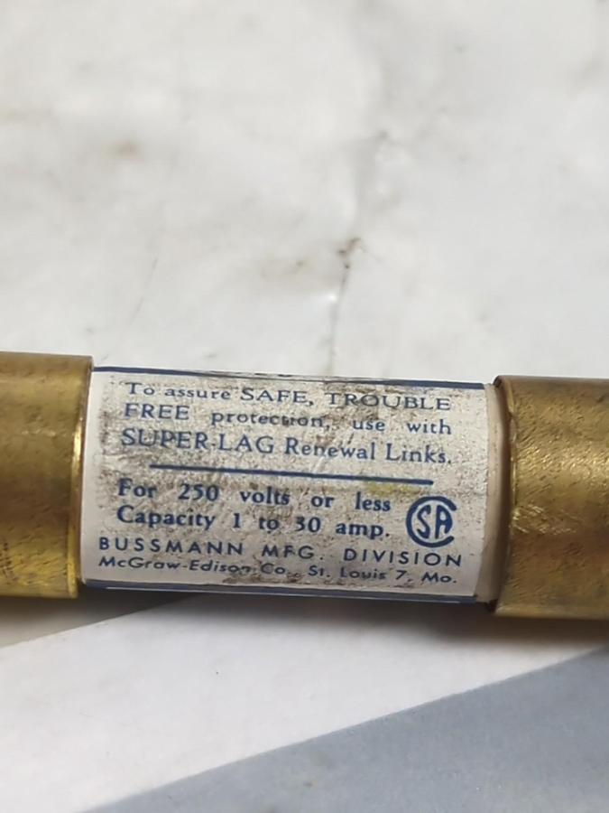 COOPER BUSSMANN,REN15,SUPER-LAG RENEWABLE 15 AMP FUSE LOT OF 2 PRE-OWNED