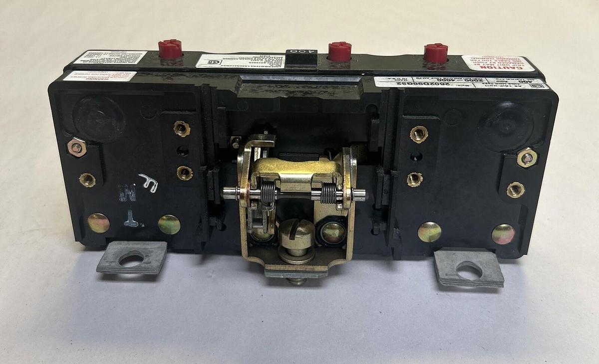 Used CUTLER-HAMMER,2602D98G32,TRIP UNIT 400A