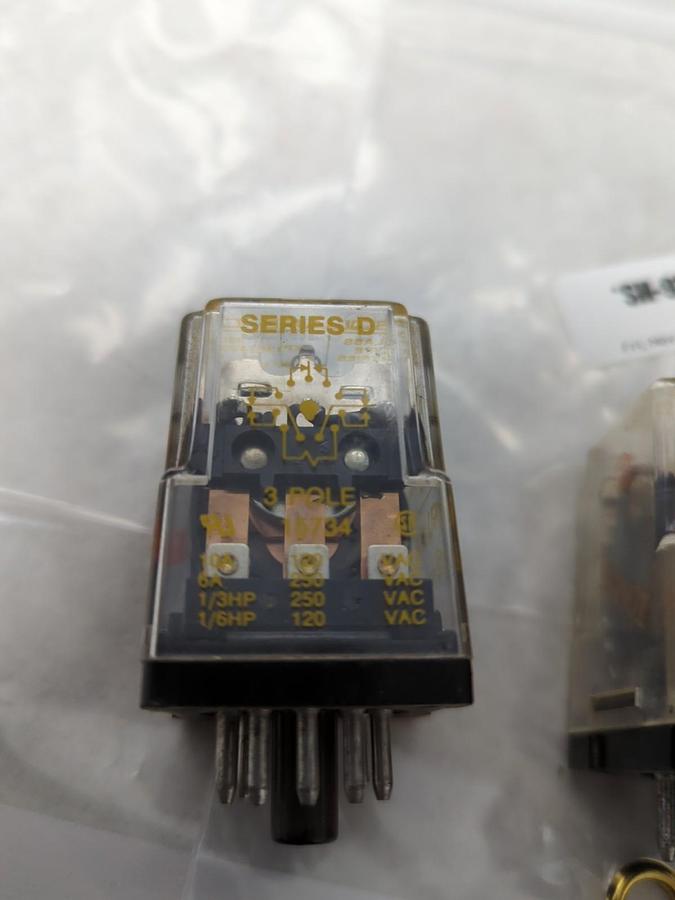 Used SQUARE D,8501-KP13P14V20,RELAY 120V 50/60HZ LOT OF 3 PRE-OWNED