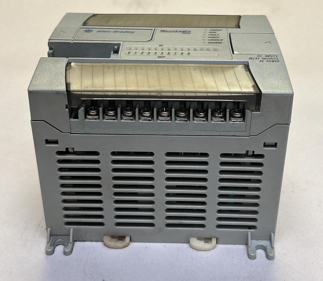 Used ALLEN BRADLEY,1762-L24BWA,MICROLOGIX 1200 CONTROLLER