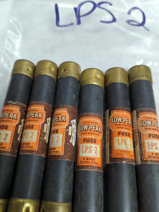 Used COOPER BUSSMANN,LPS-2,LOW-PEAK 2 AMP FUSE LOT OF 6 PRE-OWNED