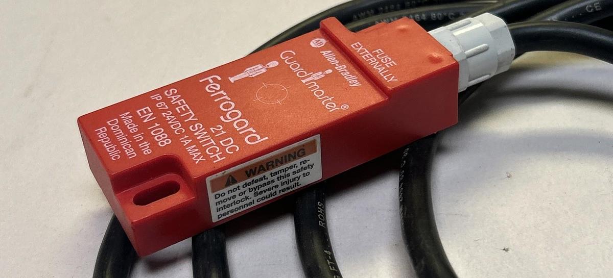 ALLEN BRADLEY,440N-G02058,SAFETY SWITCH NO ACTUATOR