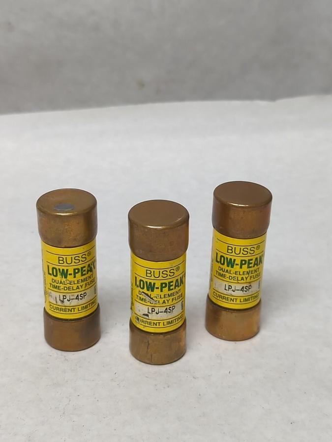 Used COOPER BUSSMANN,LPJ-4SP,LOW-PEAK 4 AMP FUSE LOT OF 3 PRE-OWNED