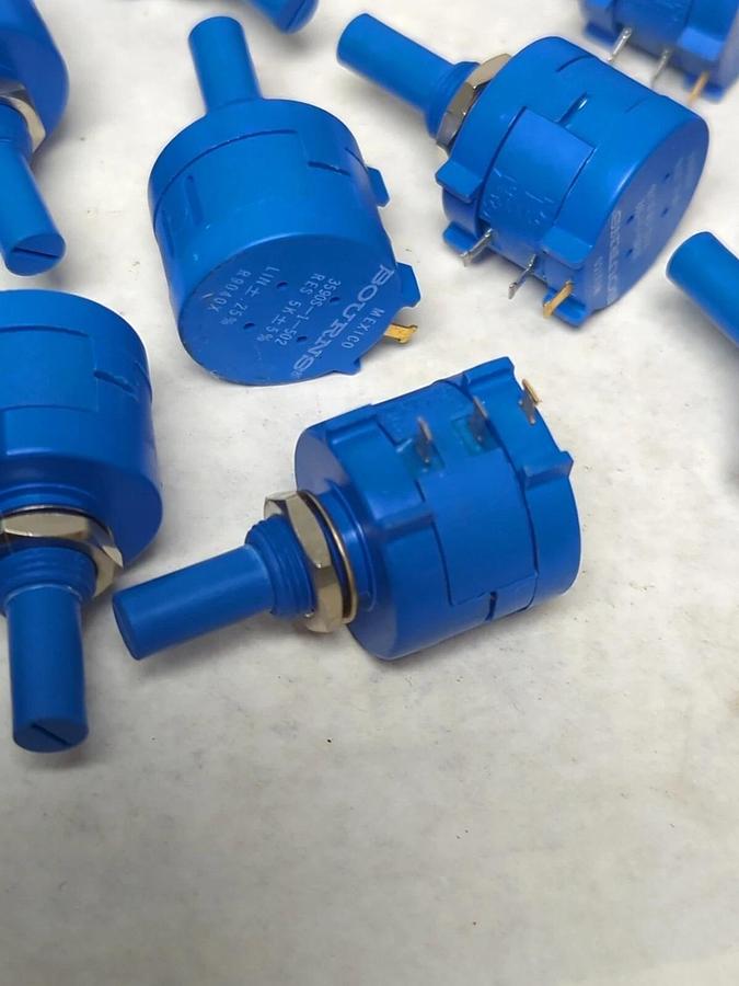 BOURNS,3590S-1-502,WIREWOUND POTENTIOMETER 5K OHM 10-TURN 5% LOT OF 25 NOS