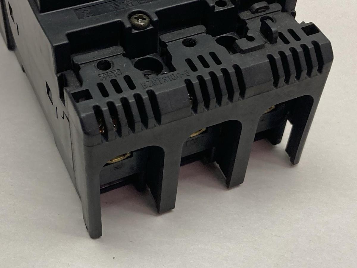 Fuji Electric,EG33AC,Circuit Breaker 50-60Hz 30A 4kV