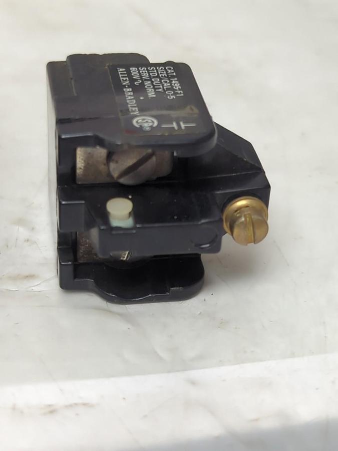 ALLEN BRADLEY,1495-F1,AUXILIARY CONTACT KIT NEMA SIZE 0 & 1 NOS