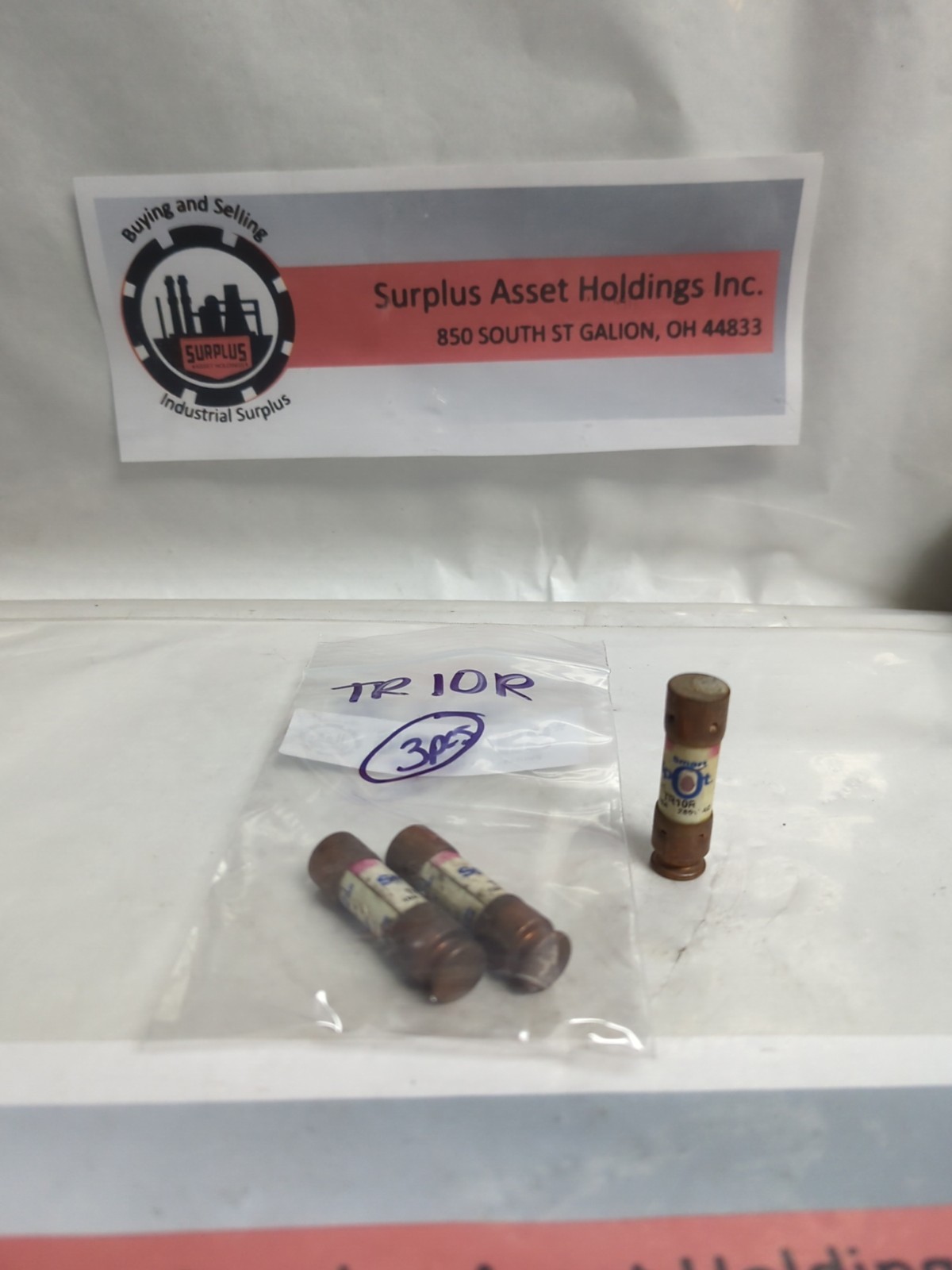 Used FERRAZ SHAWMUT,TR10R,TRI-ONIC SMART SPOT 10 AMP FUSE LOT OF 3 PRE-OWNED