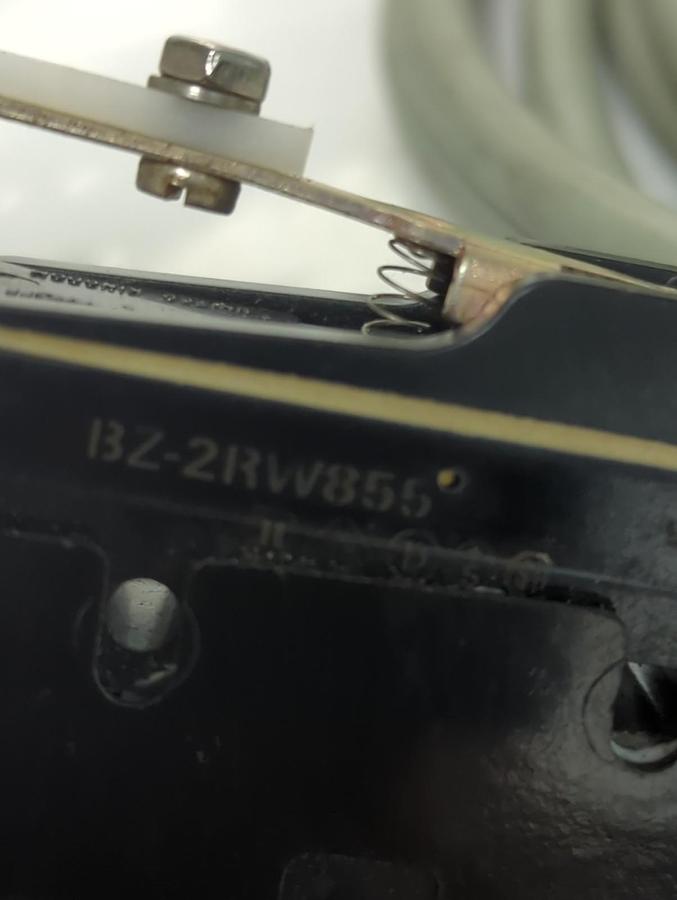 Used HONEYWELL,BZ-2RW855-5AP2,MICROSWITCH ASSEMBLY PRE-OWNED