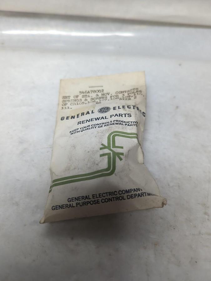 GENERAL ELECTRIC,546A780G2,CONTACT KIT 3-POLE SIZE 2 NOS