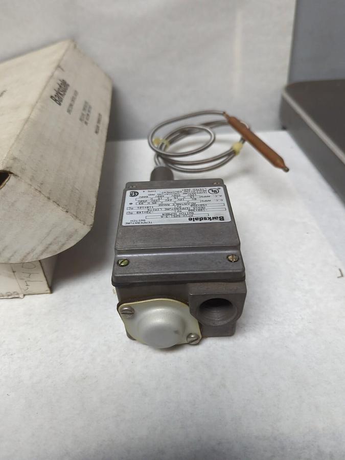 BARKSDALE,MT1H-S251-3-A,TYPE 4 DIRECTIONAL CONTROL VALVE NOS