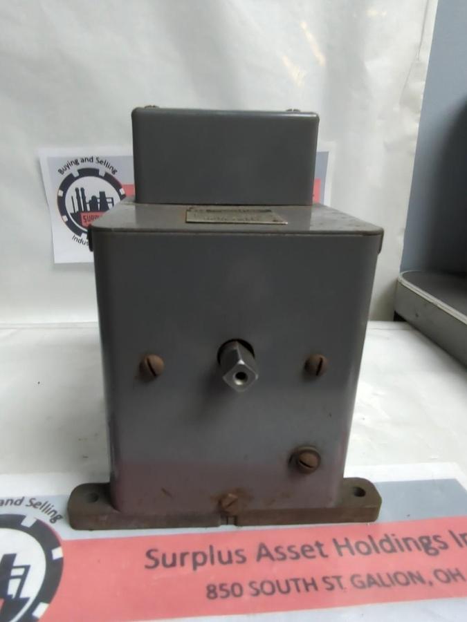 Used HONEYWELL,M604C,MODUTROL MOTOR 24V 50/60CY 4 WATTS PRE-OWNED