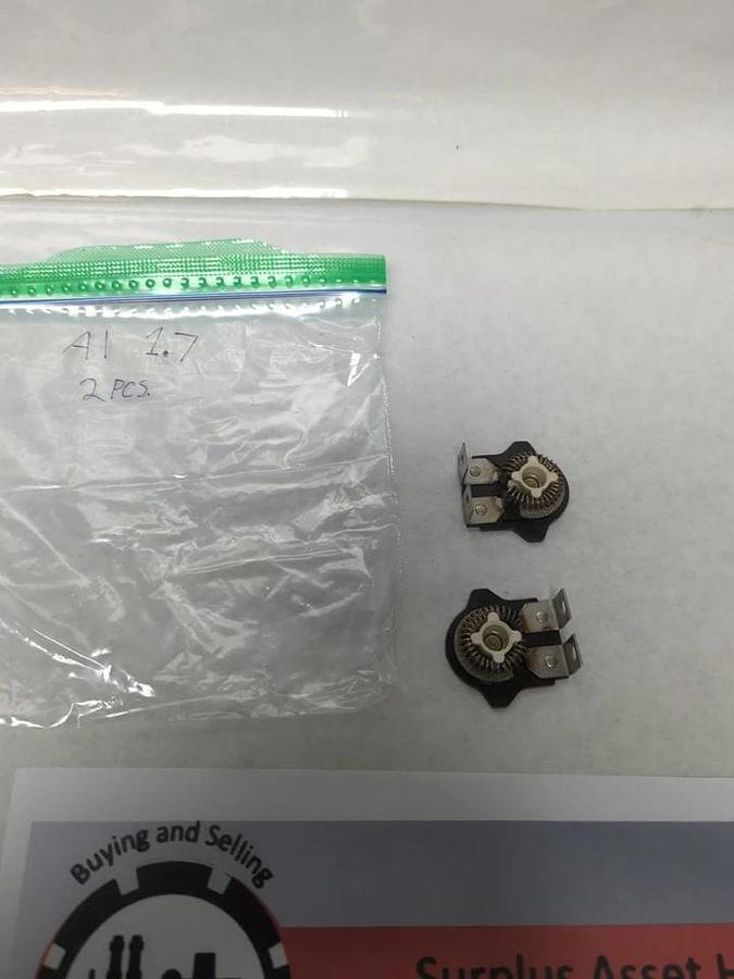 Used WESTINGHOUSE,AI-1.7,OVERLOAD THERMAL HEATER RELAY LOT OF 2 MISSING SCREWS USED