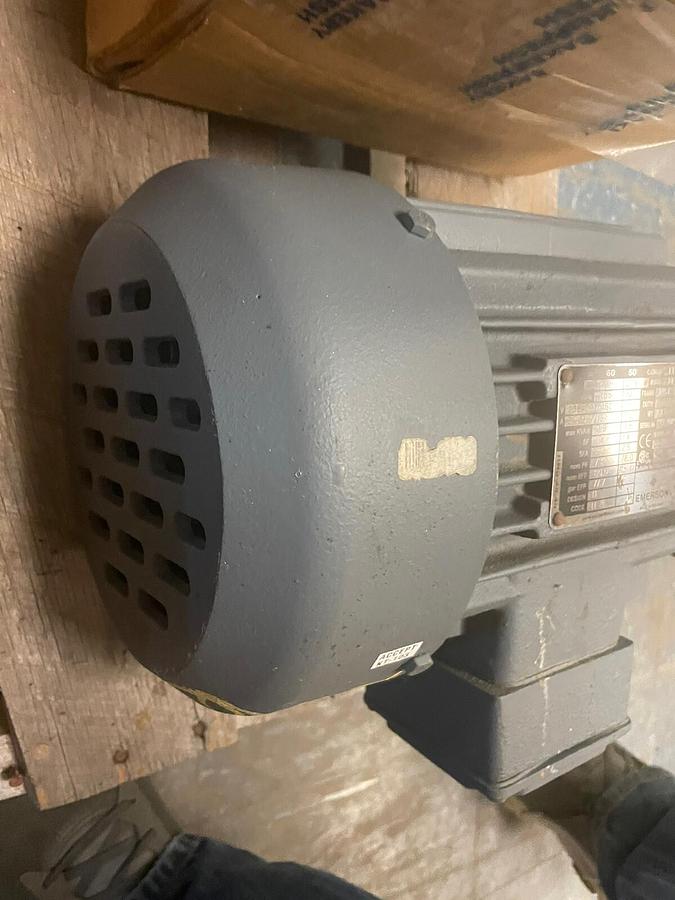 EMERSON E LINE,ELT1E3D,1HP MOTOR 1155RPM 208-230/460V FRAME 145T