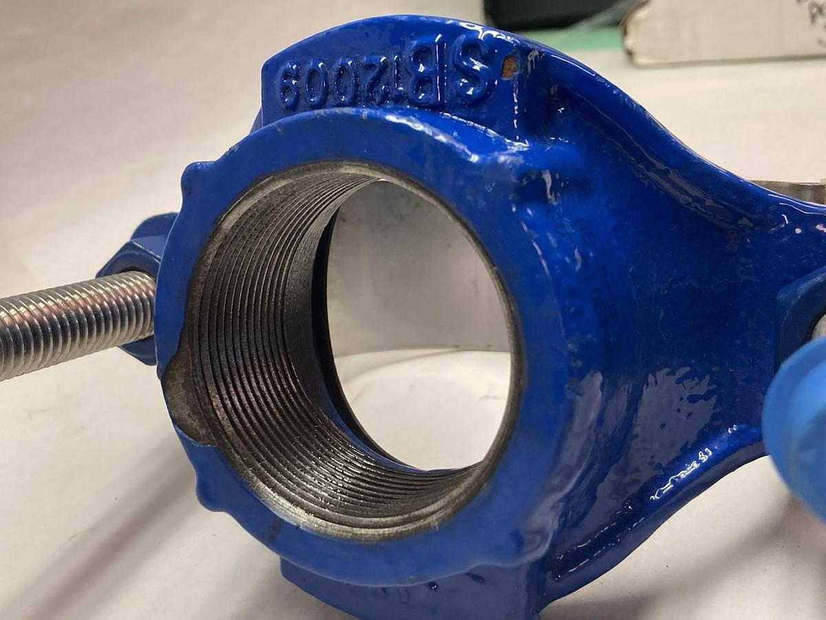 Smith-Blair,SB12009,Service Saddle 2-1/2 Inch Bore