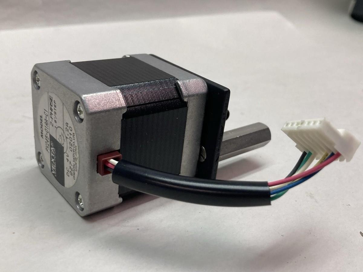 Vexta,PX245-01AA-C1,2-Phase Servo Stepper Motor 1.2A DC 4V