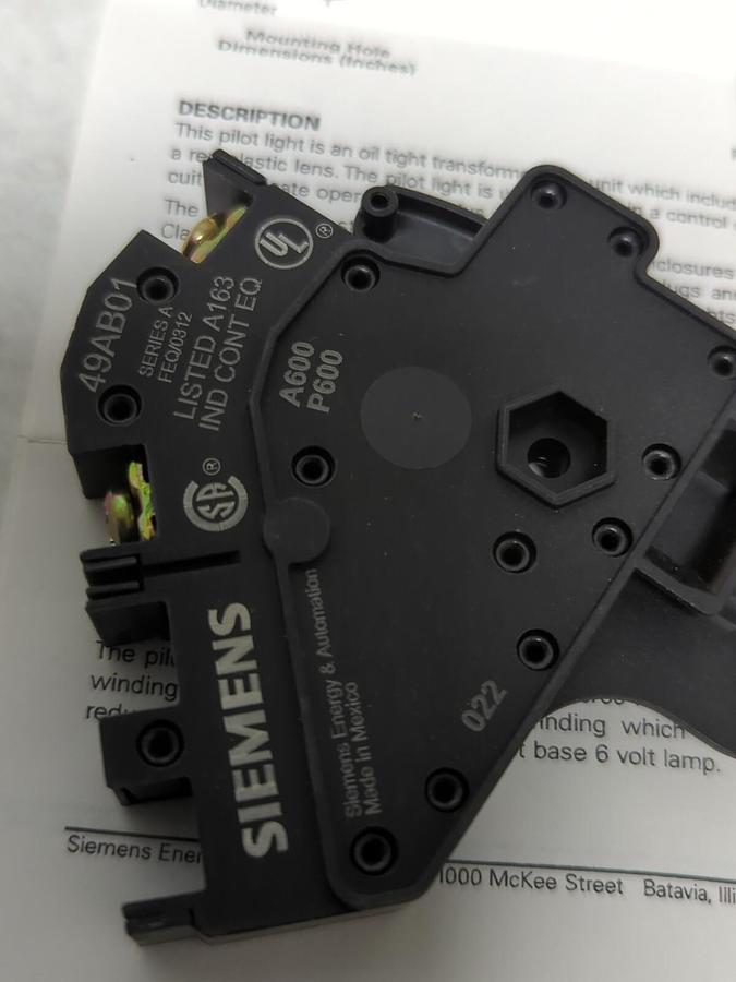 FURNAS,49SPL0AGF,GREEN PILOT LIGHT KIT WITH AUX 120V NOS