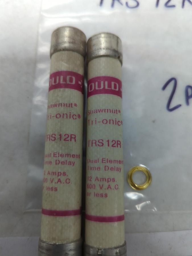 Used GOULD SHAWMUT,TRS-12R,TRI-ONIC 12 AMP FUSE LOT OF 2 PRE-OWNED