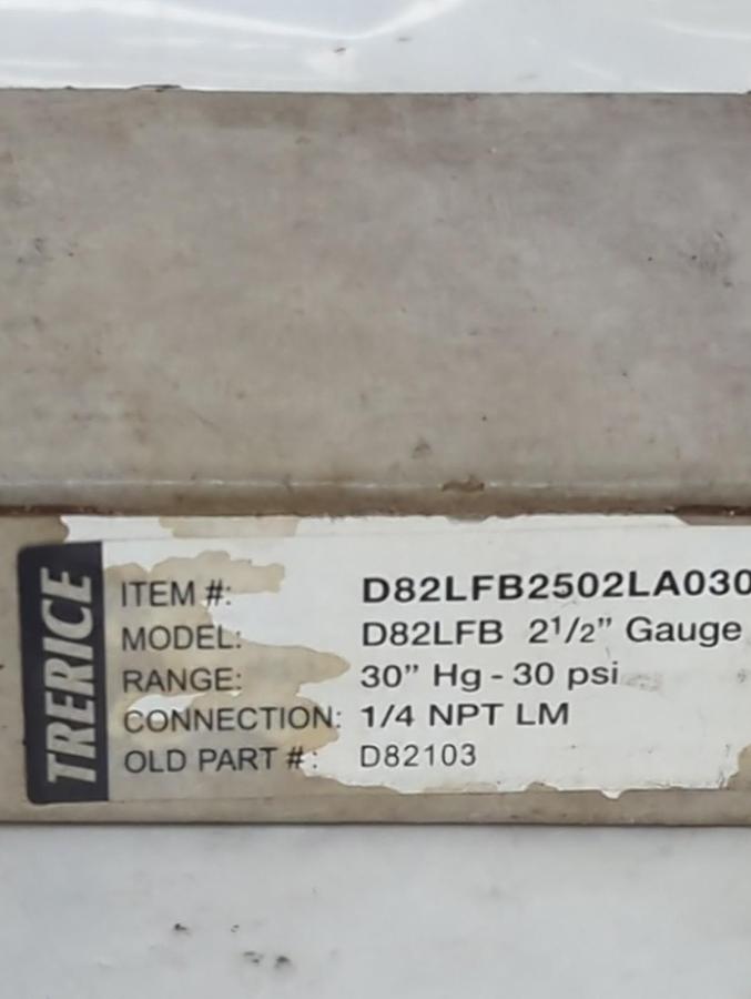 TRERICE,D82LFB,PRESSURE GAUGE 30HG-30PSI 1/4 NPT LM NOS