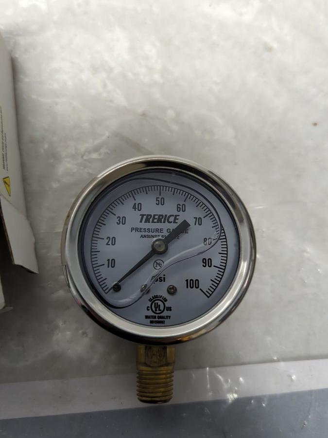 TRERICE,D82LFB2502LA100,GAUGE 2.5 IN FACE 1/4 IN NPT LOWER CONNECTION NOS
