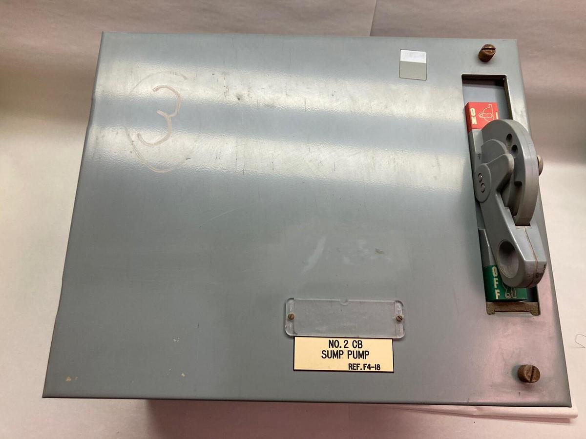Used Allen Bradley,2100 2192F,30 Amp 12 Inch MCC Disconnect Feeder Bucket