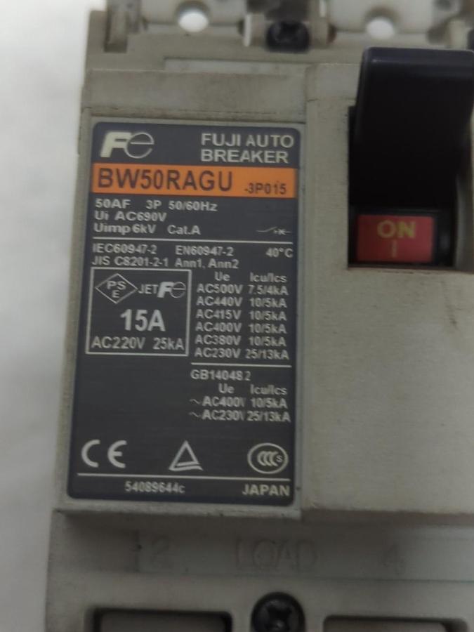 Used FUJI,BW50RAGU-3P015,CIRCUIT BREAKER 15 AMP 3-POLE PRE-OWNED