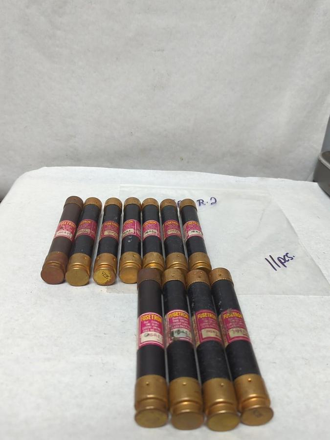 Used COOPER BUSSMANN,FRS-R-2,FUSETRON 2 AMP FUSE LOT OF 11 PRE-OWNED