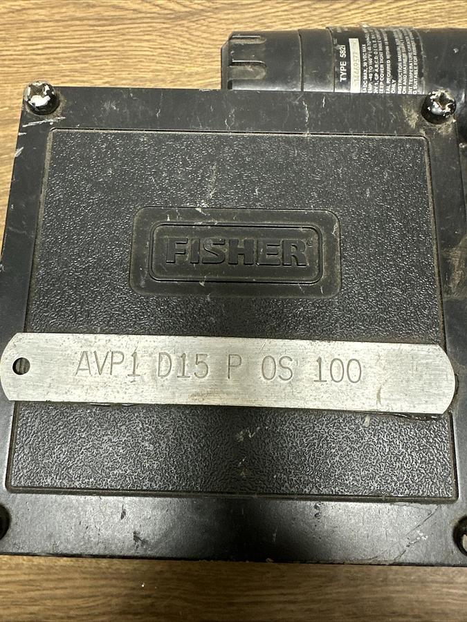 Used Fisher,5821,Pneumatic Valve Positioner