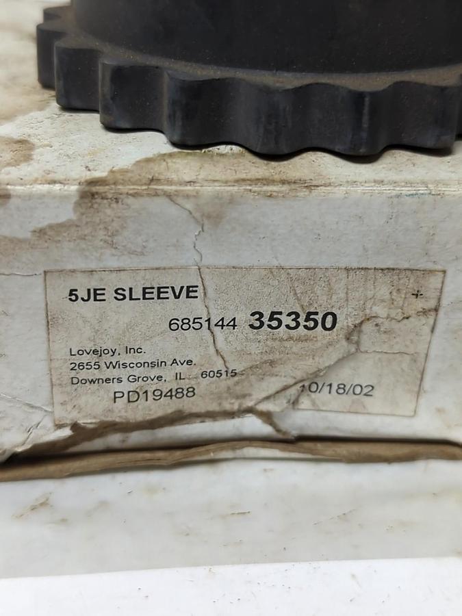 LOVEJOY,35350,5JE COUPLING SLEEVE NOS