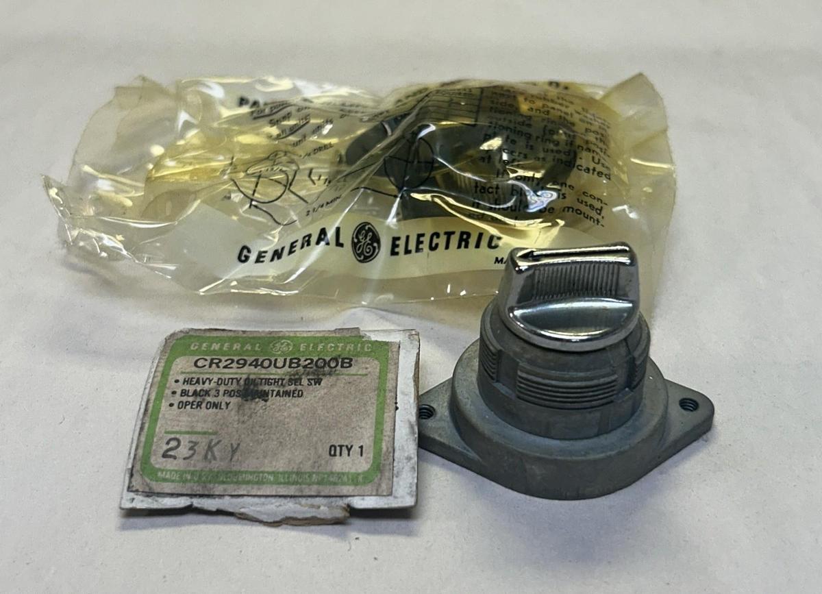 GENERAL ELECTRIC,CR294OUB200B,SELECTOR SWITCH NOS