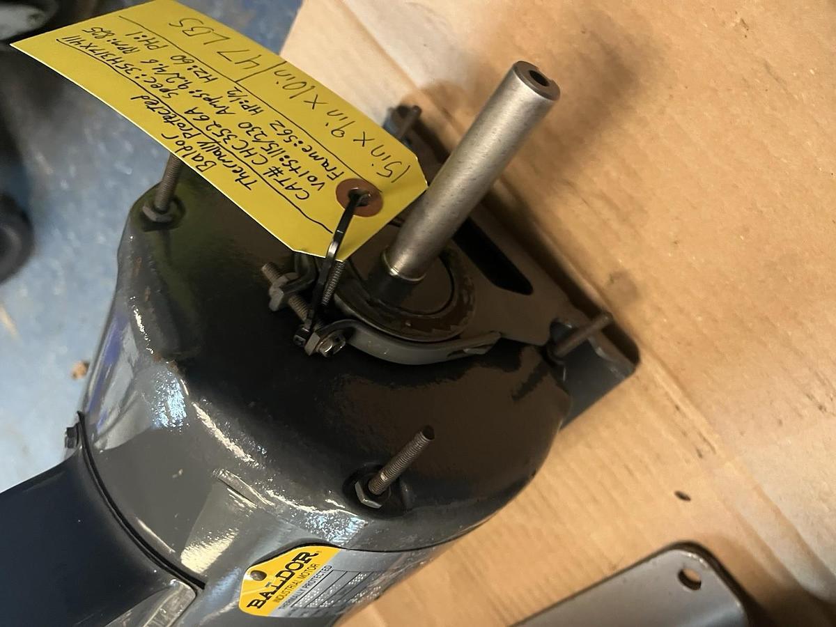 Used BALDOR,CHC3562A,MOTOR 1/2HP 825RPM 115/230V 1PH 56Z