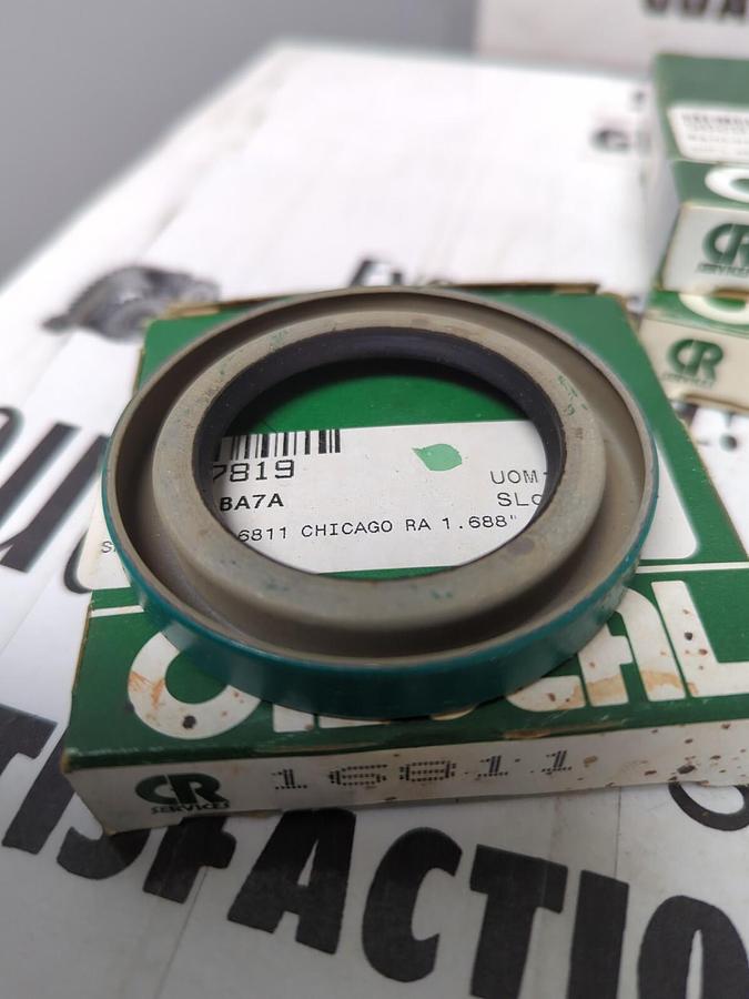 CHICAGO RAWHIDE,16811,OIL SEALS 1.688 IN X 2.627 IN LOT OF 5 NOS