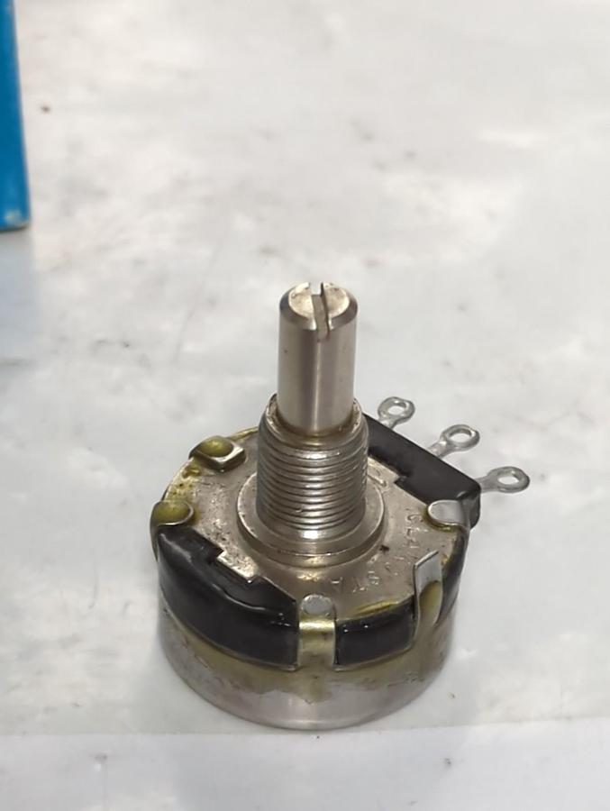CLAROSTAT,RV4NAYSD103A,POTENTIOMETER 53C3-10K-S NOS