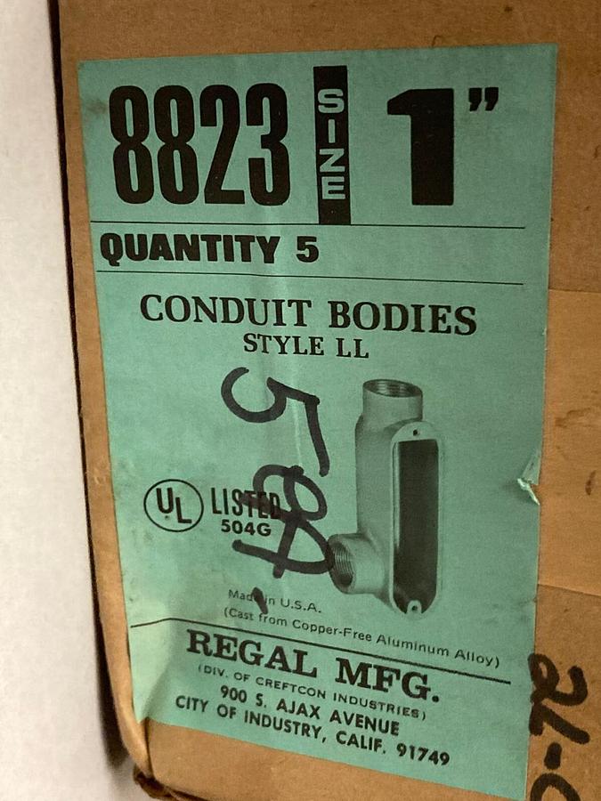 Regal MFG.,8823, Conduit Outlet Body Size 1 Inch LOT OF 5