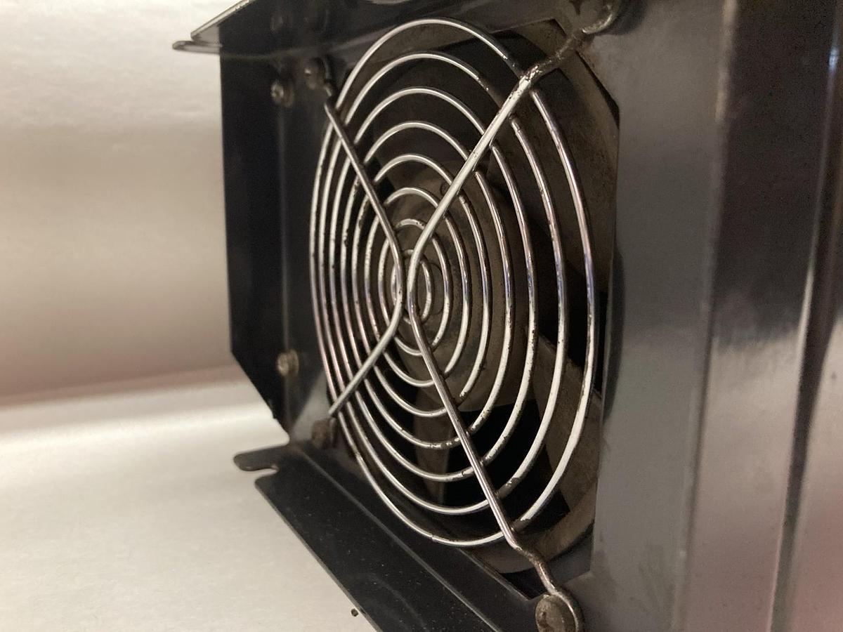 Used ABB Automation Inc,3AUC286931,Drive 3-Phase 208/240Vac 17/12A 48-63Hz