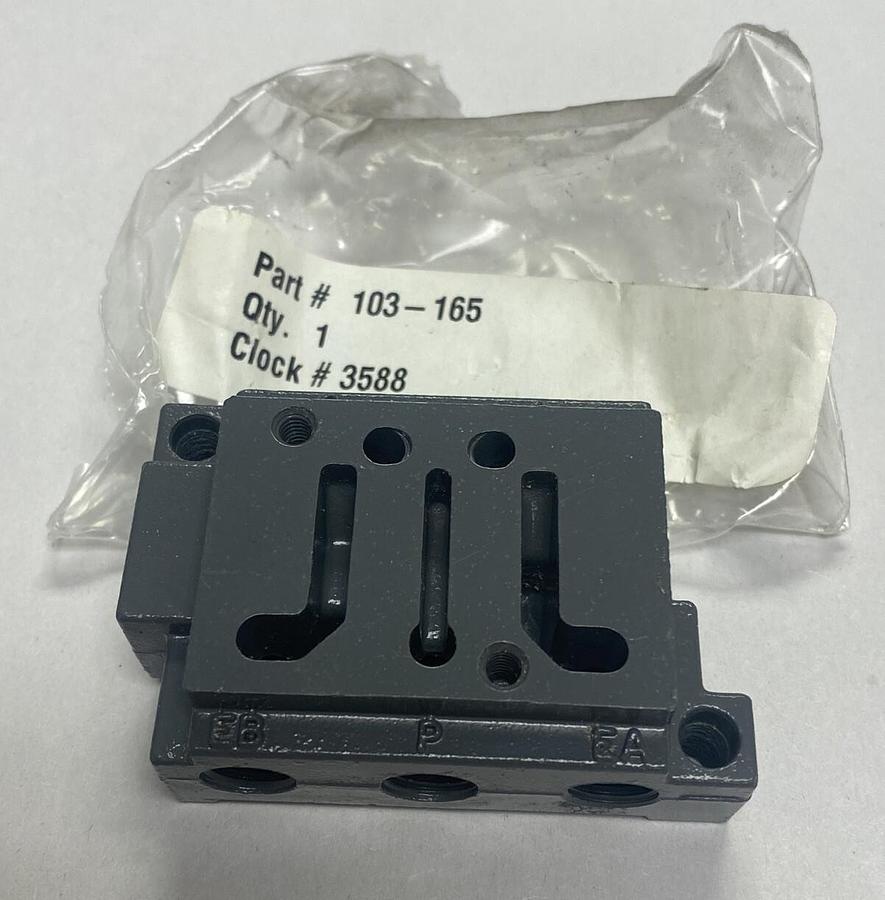 Numatics,103-165,Subbase Individual Solenoid Block NOS