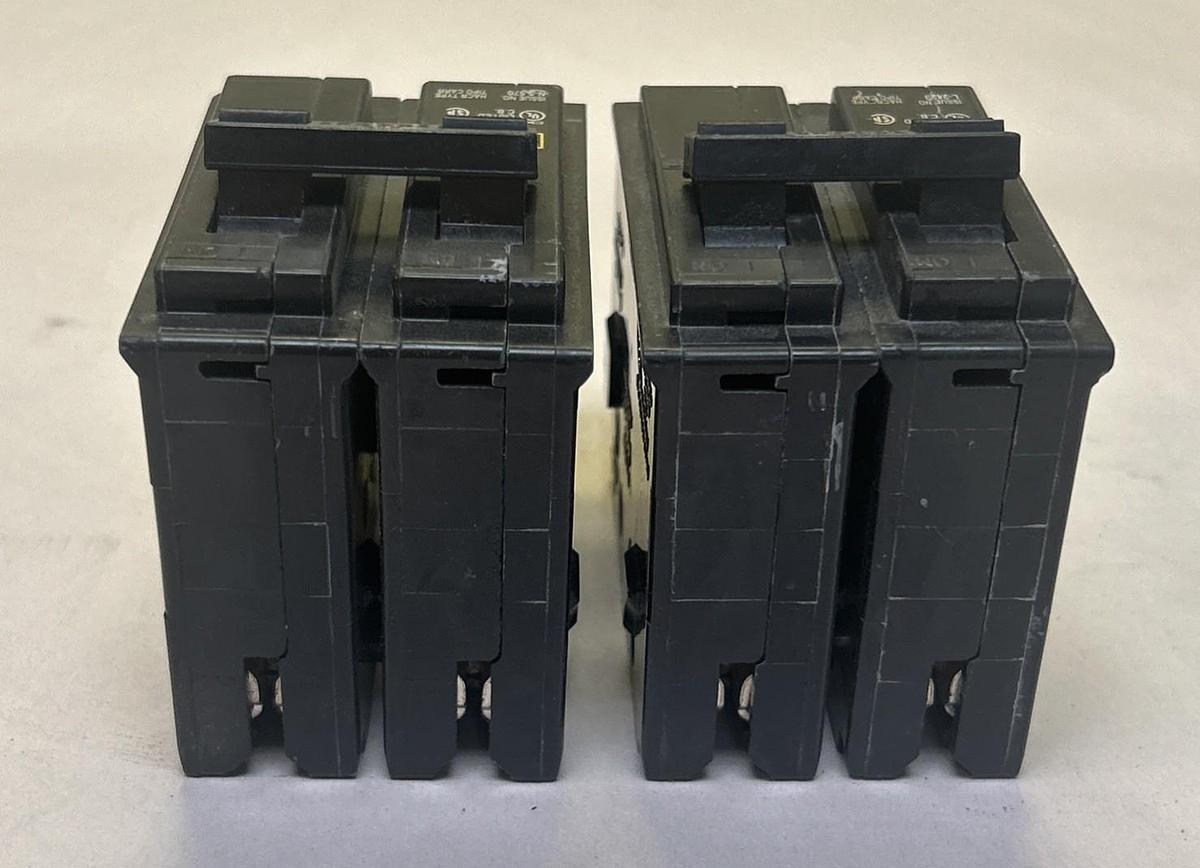 Used SQUARE D,HOM260,CIRCUIT BREAKER 60A 120/240V 2P LOT OF 2