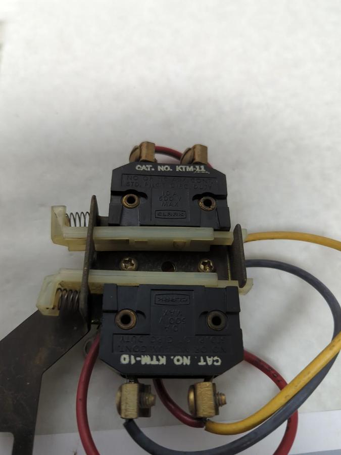 Used JOSLYN CLARK,KTM-11/KTM-10,AUXILIARY CONTACTS START-STOP UNIT PRE-OWNED