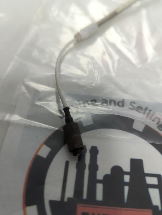 Used BENTLY NEVADA,190-01-00-15-18-02,PROXIMITY VIBRATION SENSOR PROBE PRE-OWNED