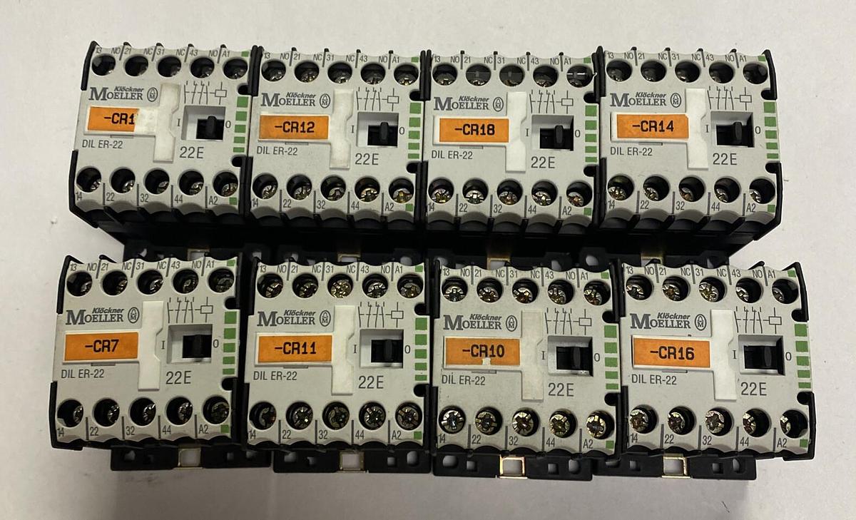 Used KLOCKNER MOELLER,DILER-22,CONTACTOR RELAY 3A 24V LOT OF 8